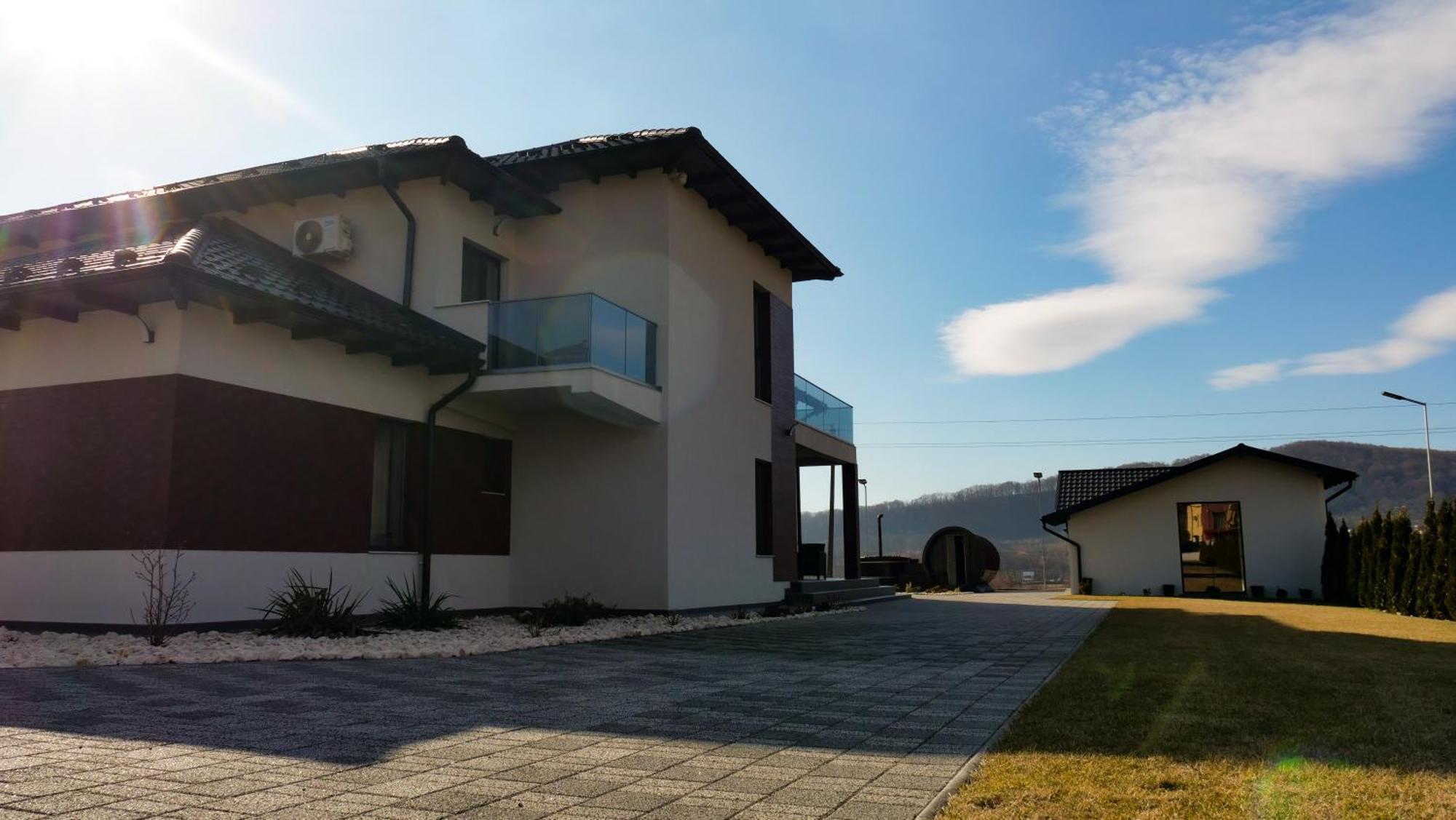Hotel Casa Ambientt Curtea de Argeş Exteriér fotografie